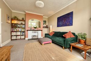 Lounge- click for photo gallery